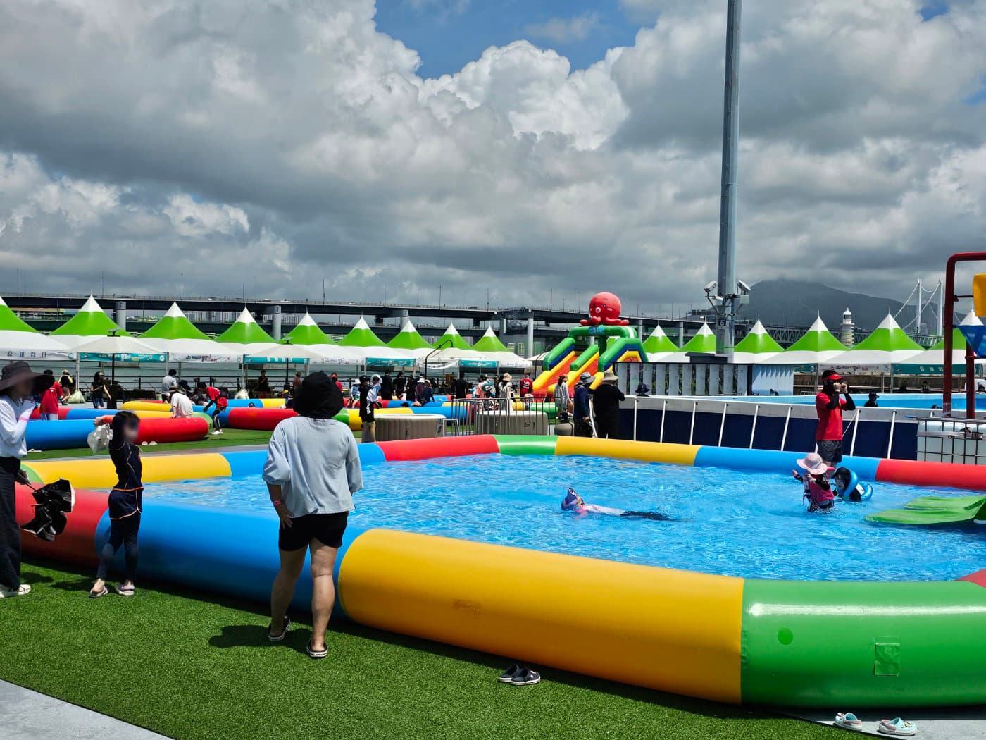 중형 에어바운스